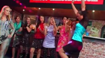 Teeny Bikini Mud Pit Battle Screencap 9 on www.sinx.com