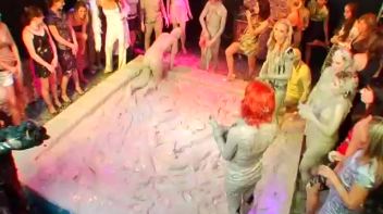 Teeny Bikini Mud Pit Battle Screencap 95 on www.sinx.com