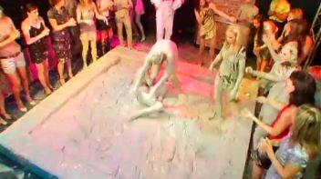 Teeny Bikini Mud Pit Battle Screencap 104 on www.sinx.com