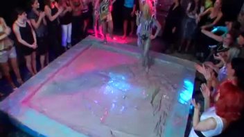 Teeny Bikini Mud Pit Battle Screencap 13 on www.sinx.com