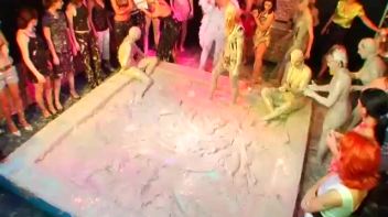 Teeny Bikini Mud Pit Battle Screencap 74 on www.sinx.com