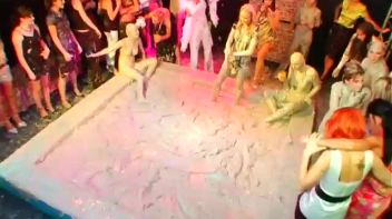 Teeny Bikini Mud Pit Battle Screencap 76 on www.sinx.com