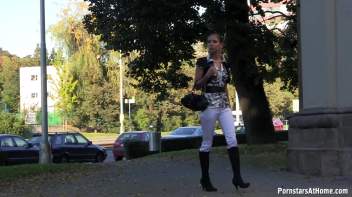 On The Blowjob Hunt Screencap 12 on www.sinx.com