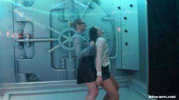 Bloused And Doused Screencap 16 on www.sinx.com