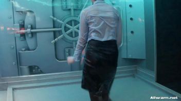 Bloused And Doused Screencap 56 on www.sinx.com