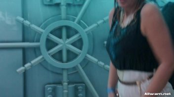 Bloused And Doused Screencap 74 on www.sinx.com