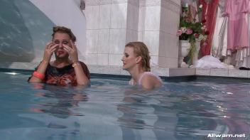 Bitchy Bride To Be In Wetlook Catfight Screencap 92 on www.sinx.com