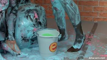 Eurobabe Painting 101 Screencap 93 on www.sinx.com