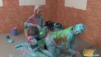 Eurobabe Painting 101 Screencap 94 on www.sinx.com