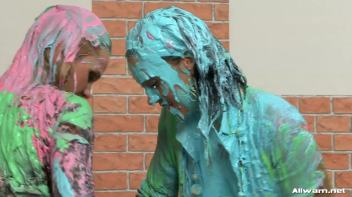 Eurobabe Painting 101 Screencap 97 on www.sinx.com