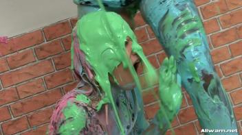 Eurobabe Painting 101 Screencap 100 on www.sinx.com