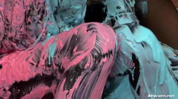 Eurobabe Painting 101 Screencap 53 on www.sinx.com