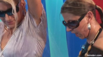 Bikini Beach Balls Part 1 - Cam 4 Screencap 51 on www.sinx.com