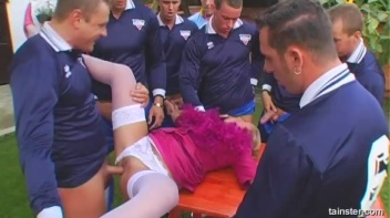 Sabrina White Gets Wet Screencap 12 on www.sinx.com