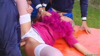 Sabrina White Gets Wet Screencap 13 on www.sinx.com