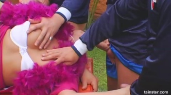 Sabrina White Gets Wet Screencap 35 on www.sinx.com