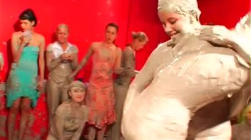 Teeny Bikinis In The Mud Pit Screencap 111 on www.sinx.com