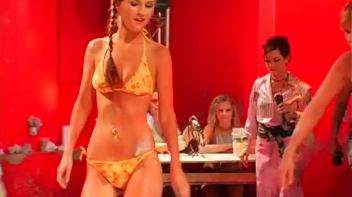 Teeny Bikinis In The Mud Pit Screencap 12 on www.sinx.com