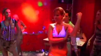 Teeny Bikinis In The Mud Pit Screencap 2 on www.sinx.com