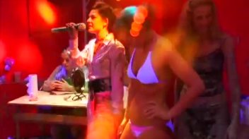 Teeny Bikinis In The Mud Pit Screencap 4 on www.sinx.com