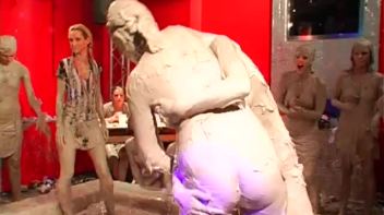 Teeny Bikinis In The Mud Pit Screencap 67 on www.sinx.com