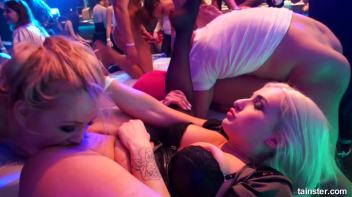 Pajama Pussy Party Part 6 - Cam 1 Screencap 87 on www.sinx.com