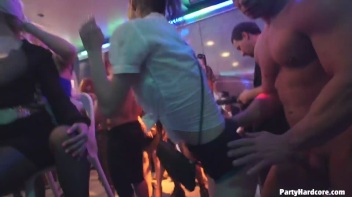 Party Hardcore Gone Crazy Vol. 32 Part 5 - Cam 3 Screencap 24 on www.sinx.com