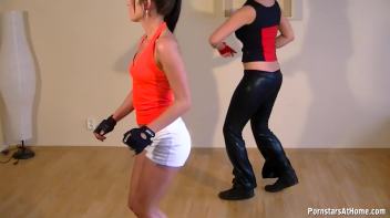 Lesbo Workout Done Right Screencap 6 on www.sinx.com