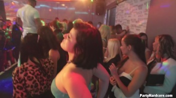 Party Hardcore Gone Crazy Vol. 32 Part 5 - Cam 3 Screencap 47 on www.sinx.com