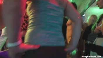 Party Hardcore Gone Crazy Vol. 32 Part 5 - Cam 3 Screencap 50 on www.sinx.com