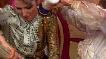 Piano Prankster Gets HerJust Desserts Screencap 46 on www.sinx.com