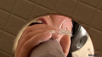 The Music of Facials Screencap 25 on www.sinx.com